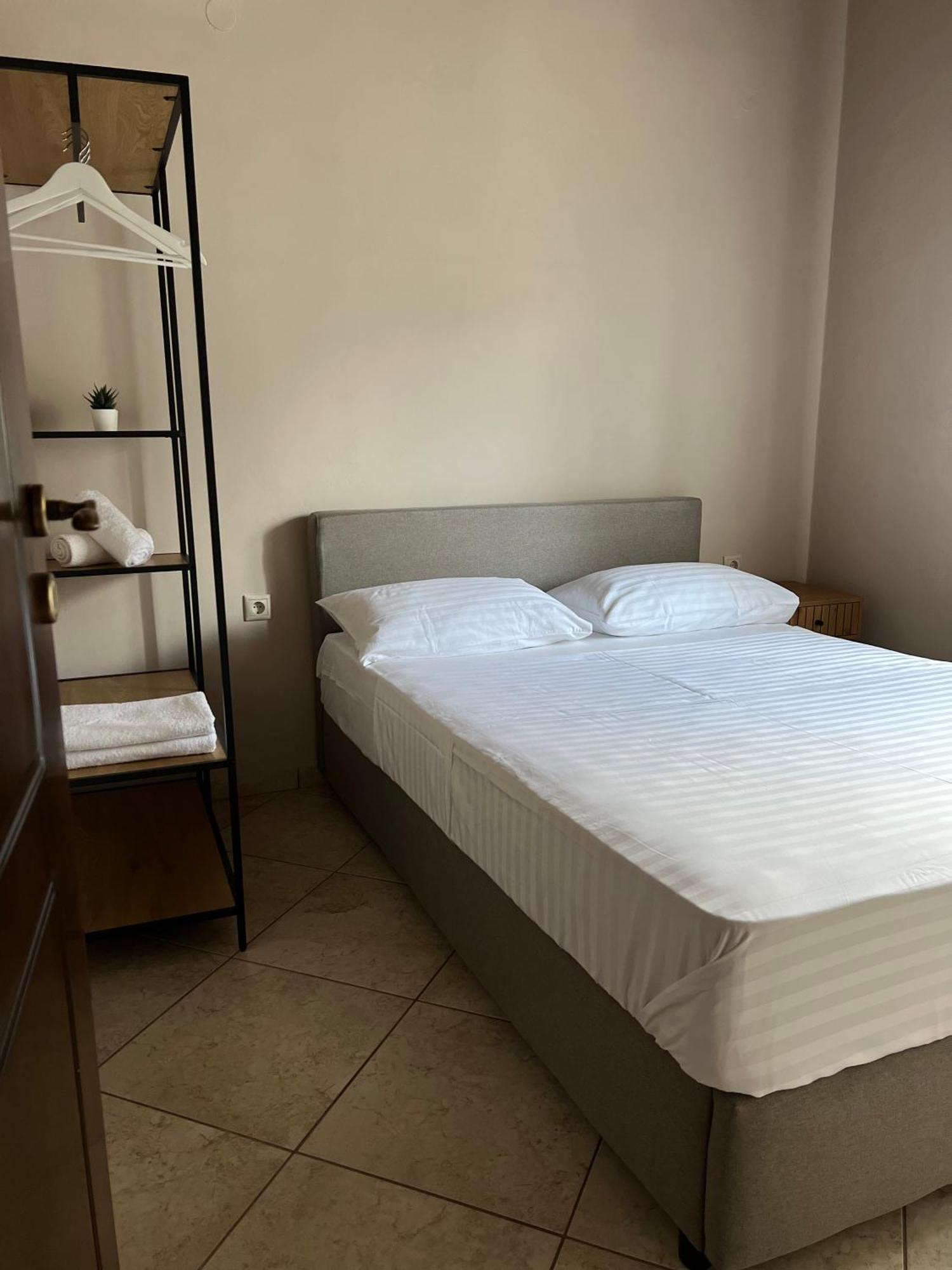 Serenity Resort Vrísai Eksteriør billede